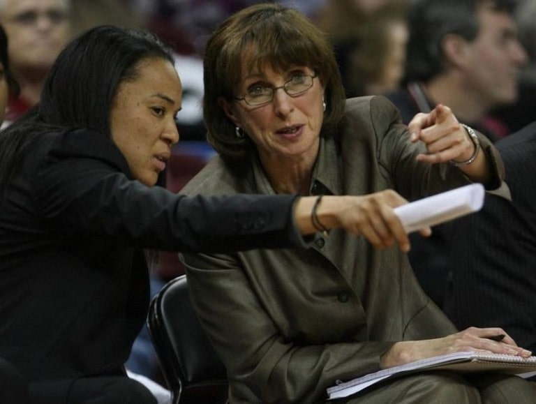 Dawn Staley Coaching with Lisa Boyer